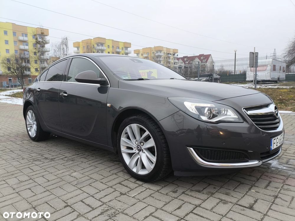 Opel Insignia 2.0 CDTI 4x4 Automatik Business Innovation - 2