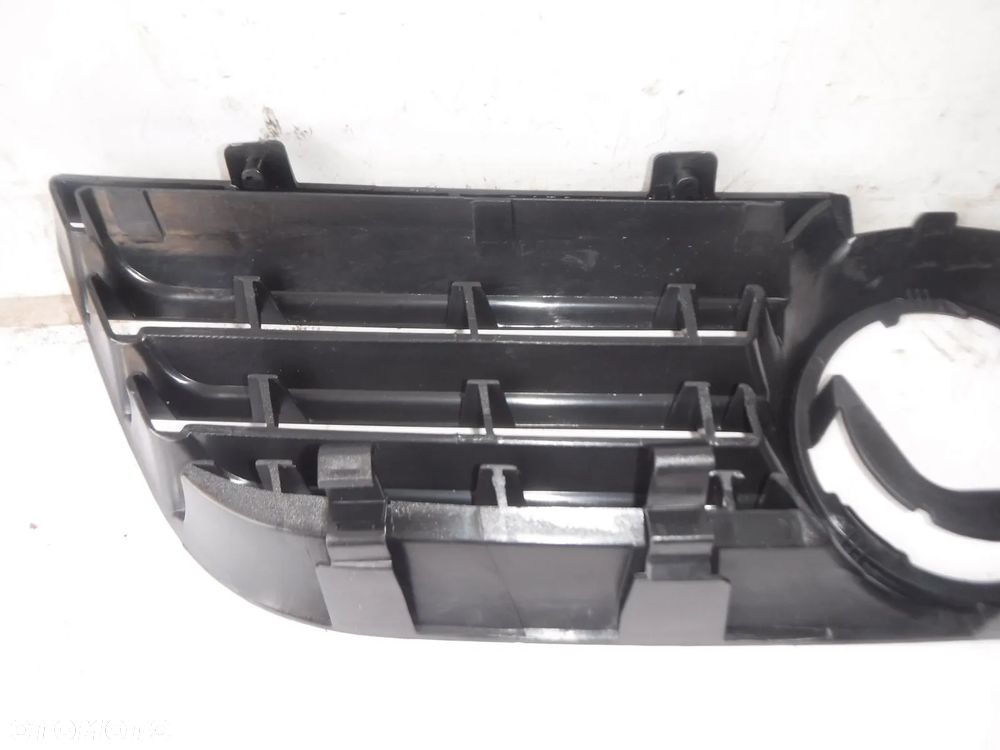 volkswagen polo 9n 09r- grill atrapa - 3