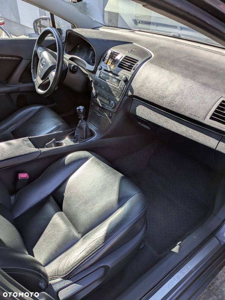 Toyota Avensis 2.0 D-4D Sol - 7