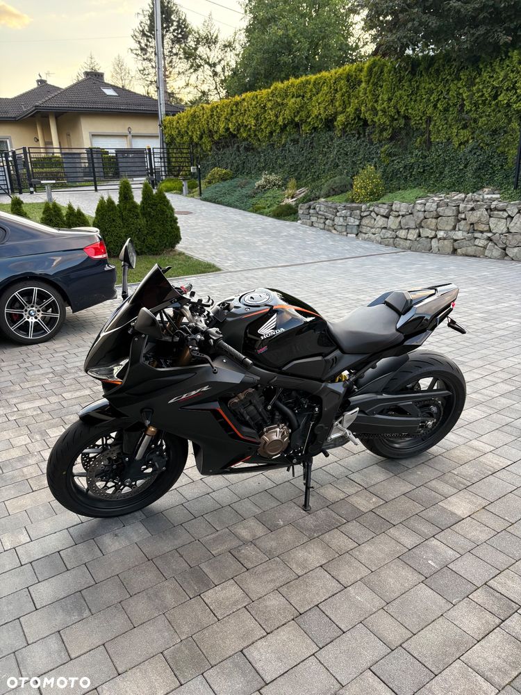 Honda CBR - 11