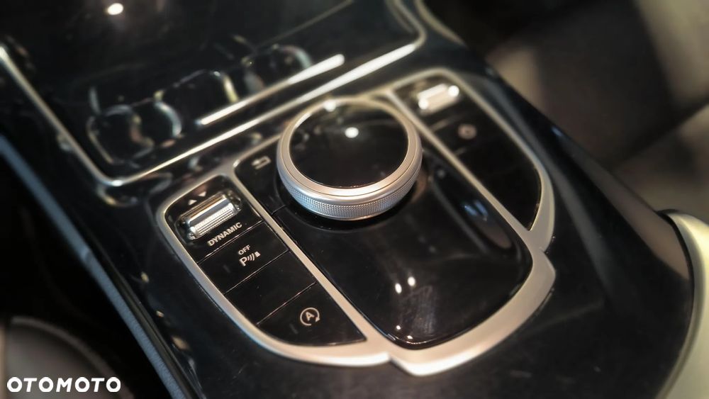 Mercedes-Benz Klasa C 160 9G-TRONIC Avantgarde - 17