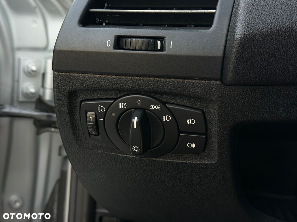 BMW Seria 1 - 15
