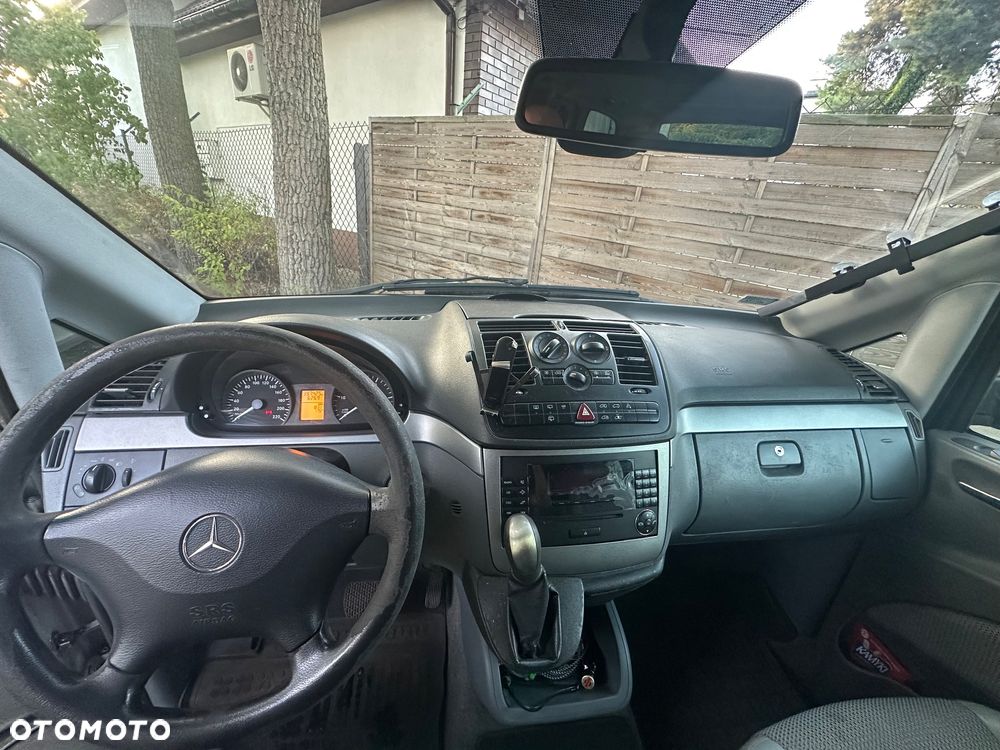 Mercedes-Benz Viano - 8