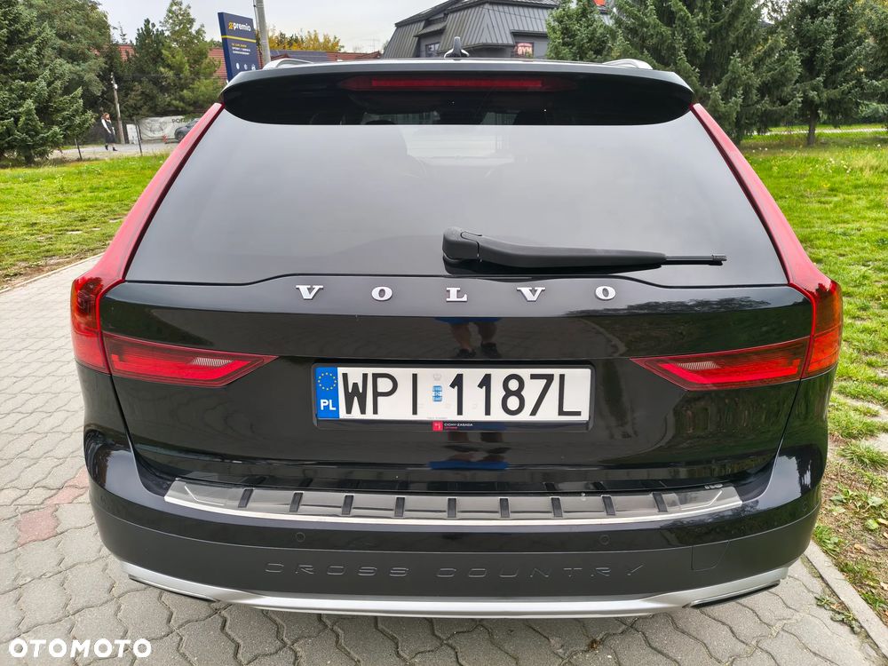 Volvo V90 Cross Country D5 AWD - 5