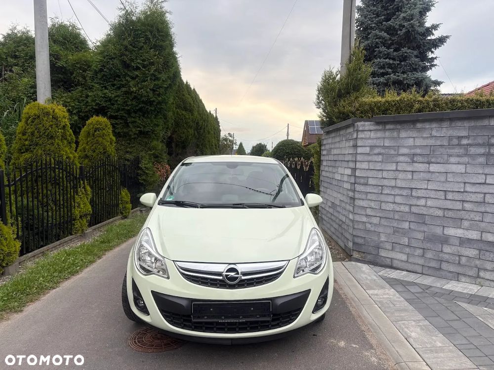Opel Corsa 1.4 T Color Edition S&S - 1