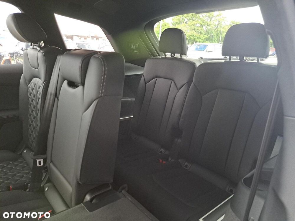 Audi Q7 - 23