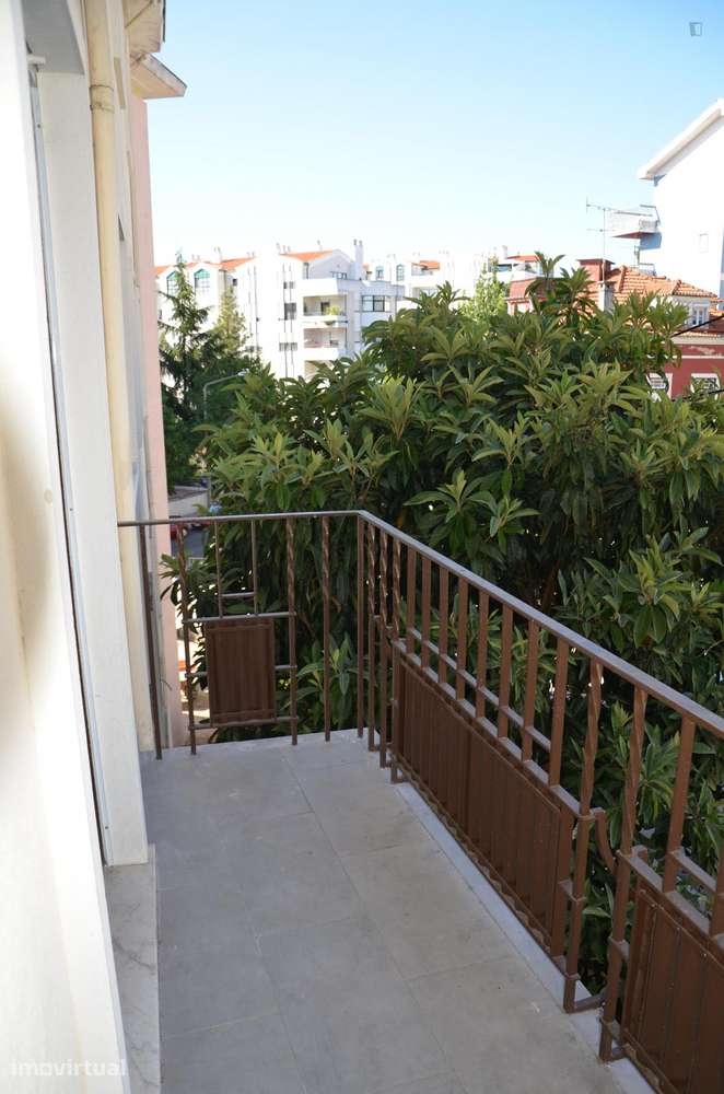 Quarto - localizado em Cidral Coimbra - Grande imagem: 4/12