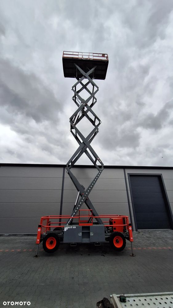 Skyjack SJ9250 Podest Podnośnik Nożycowy Terenowy Spalinowy 4x4 - 6