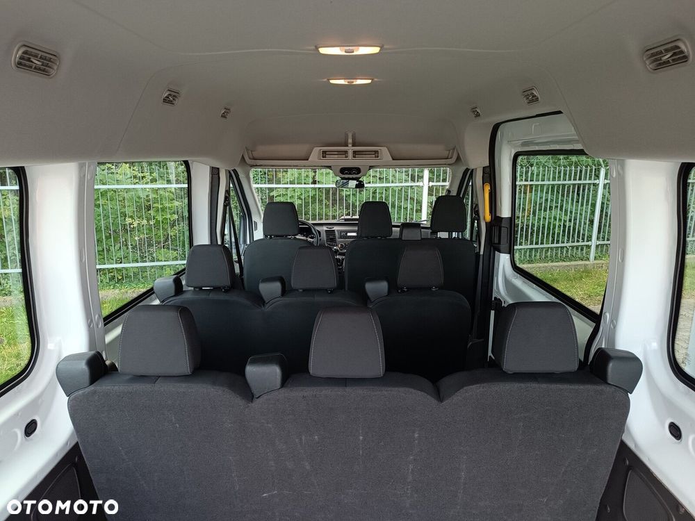 Ford Transit - 32