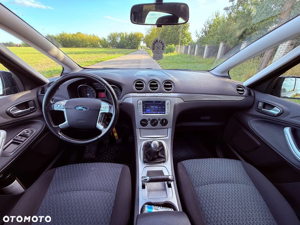 Ford S-Max - 7