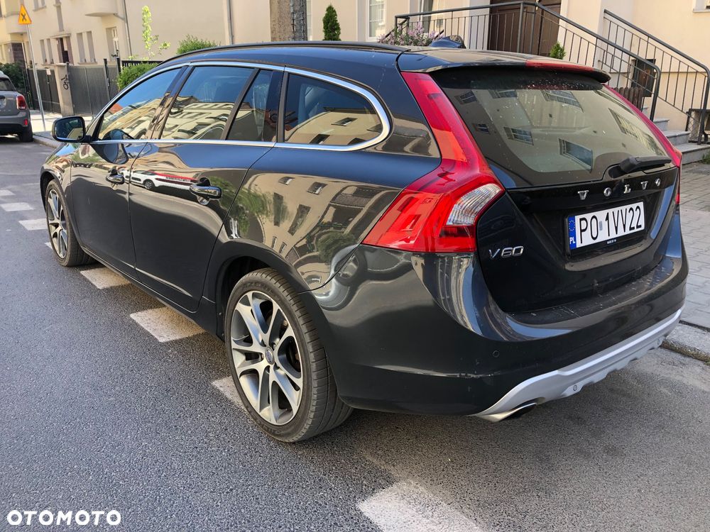 Volvo V60 D3 Momentum - 7