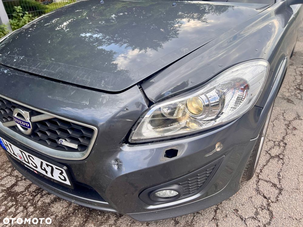 Volvo C30 D2 R-Design - 17