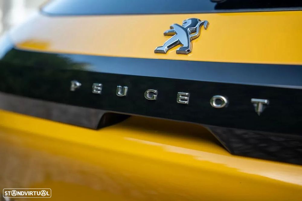 Peugeot e-208 - 42