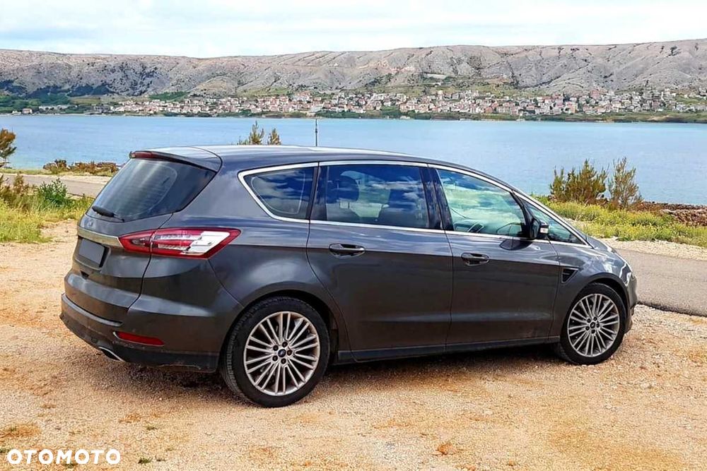 Ford S-Max - 1