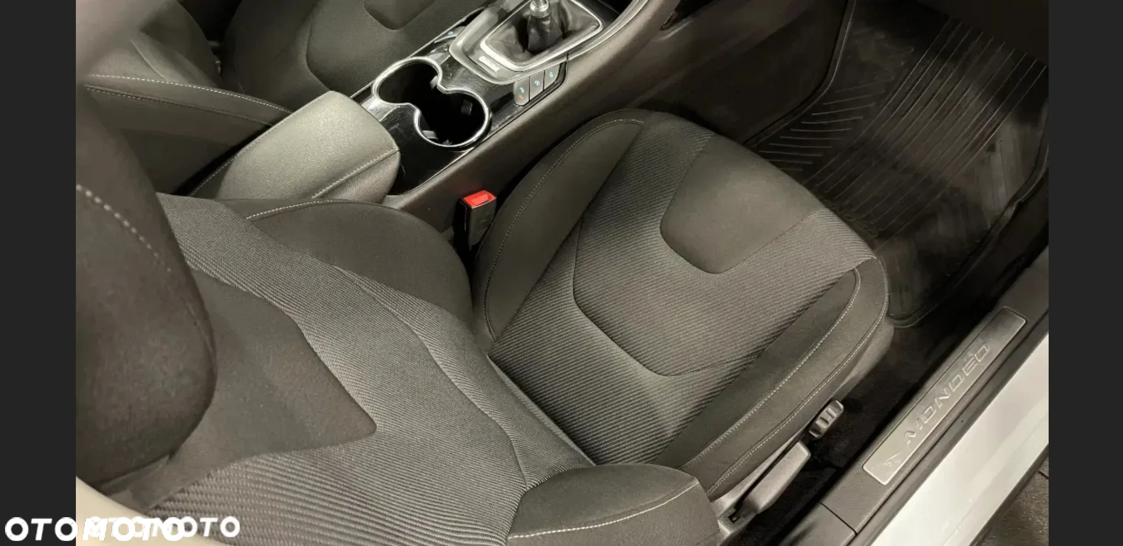 Ford Mondeo 2.0 EcoBlue Titanium - 9