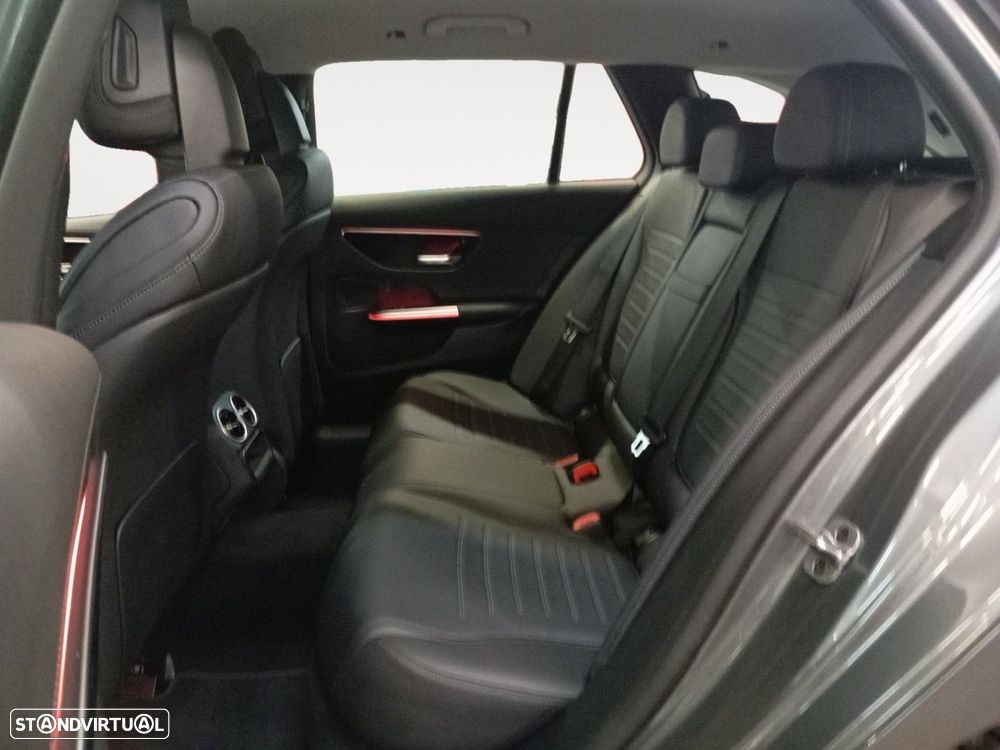 Mercedes-Benz C 300 d - 14