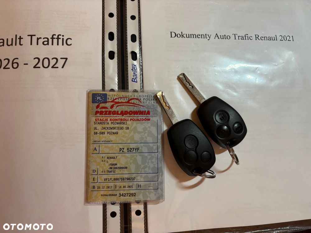 Renault Trafic - 14
