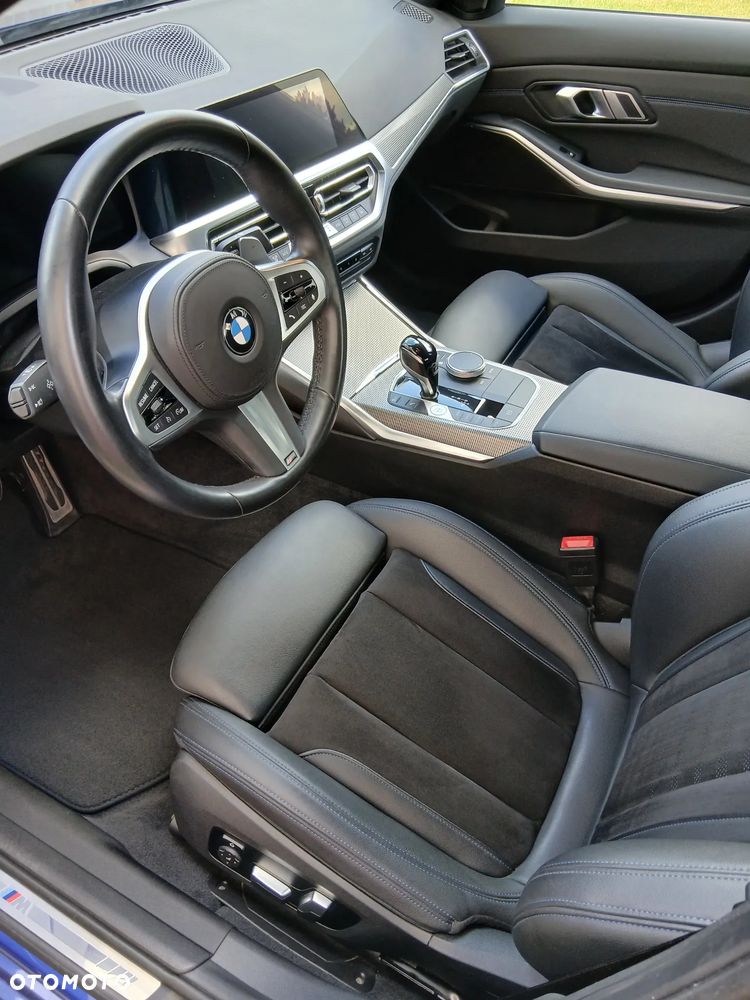 BMW Seria 3 320d xDrive mHEV M Sport - 11