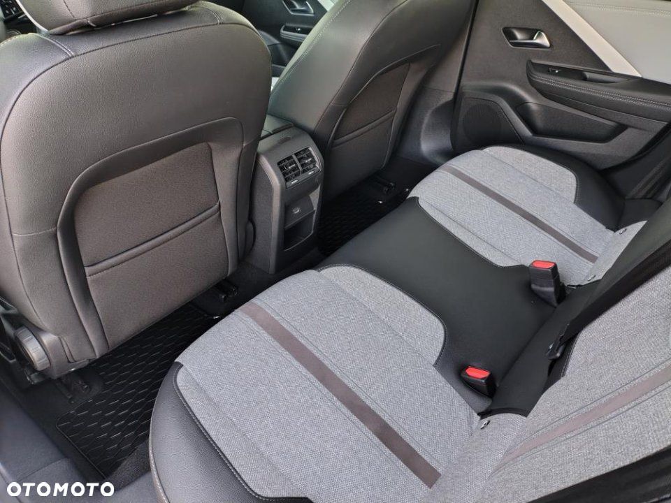 Opel Astra - 14