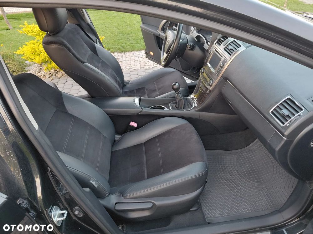 Toyota Avensis 2.0 D-4D PowerBoost Premium - 12