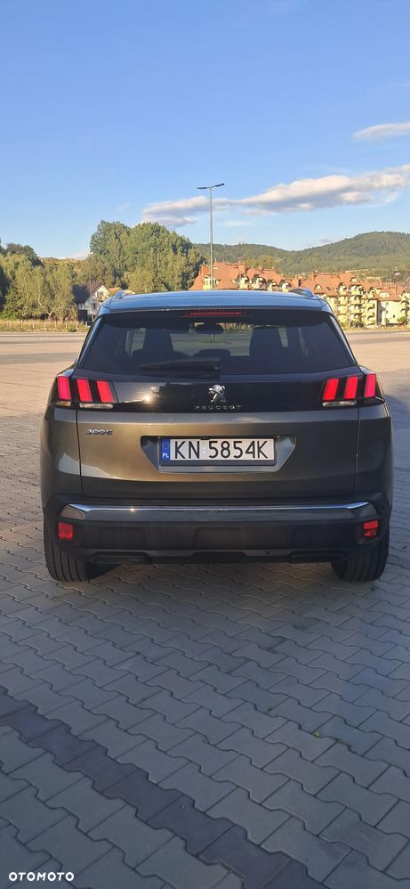 Peugeot 3008 1.2 PureTech Allure S&S EAT6 - 7