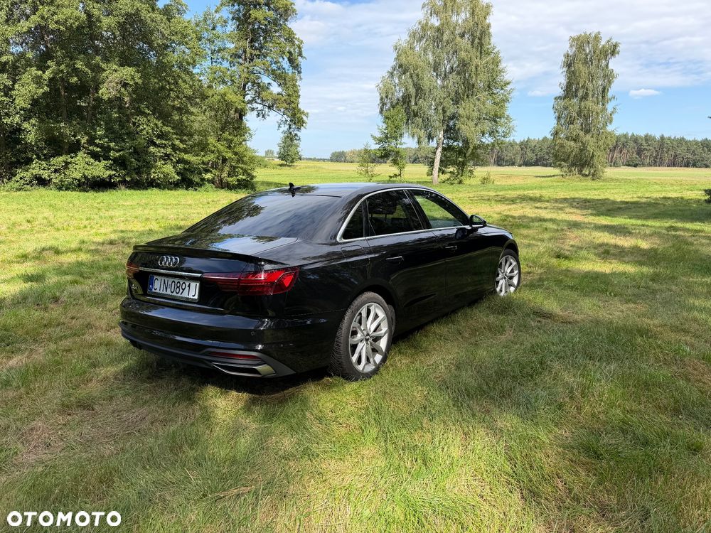 Audi A4 Limousine - 11