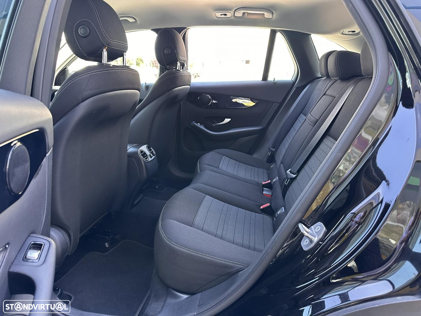 Mercedes-Benz GLC 220 d 4Matic 9G-TRONIC - 27