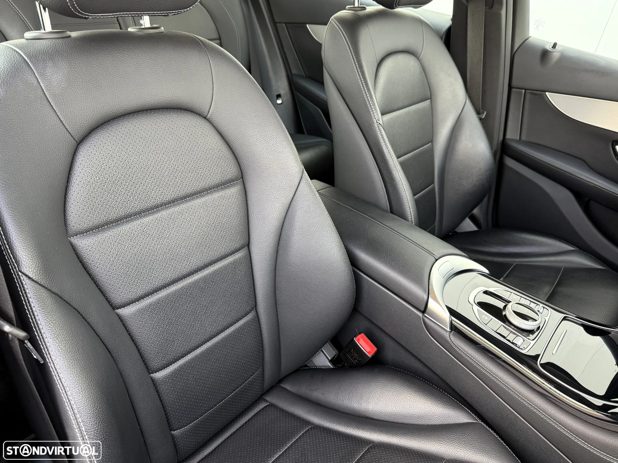 Mercedes-Benz GLC 250 d 4-Matic - 33