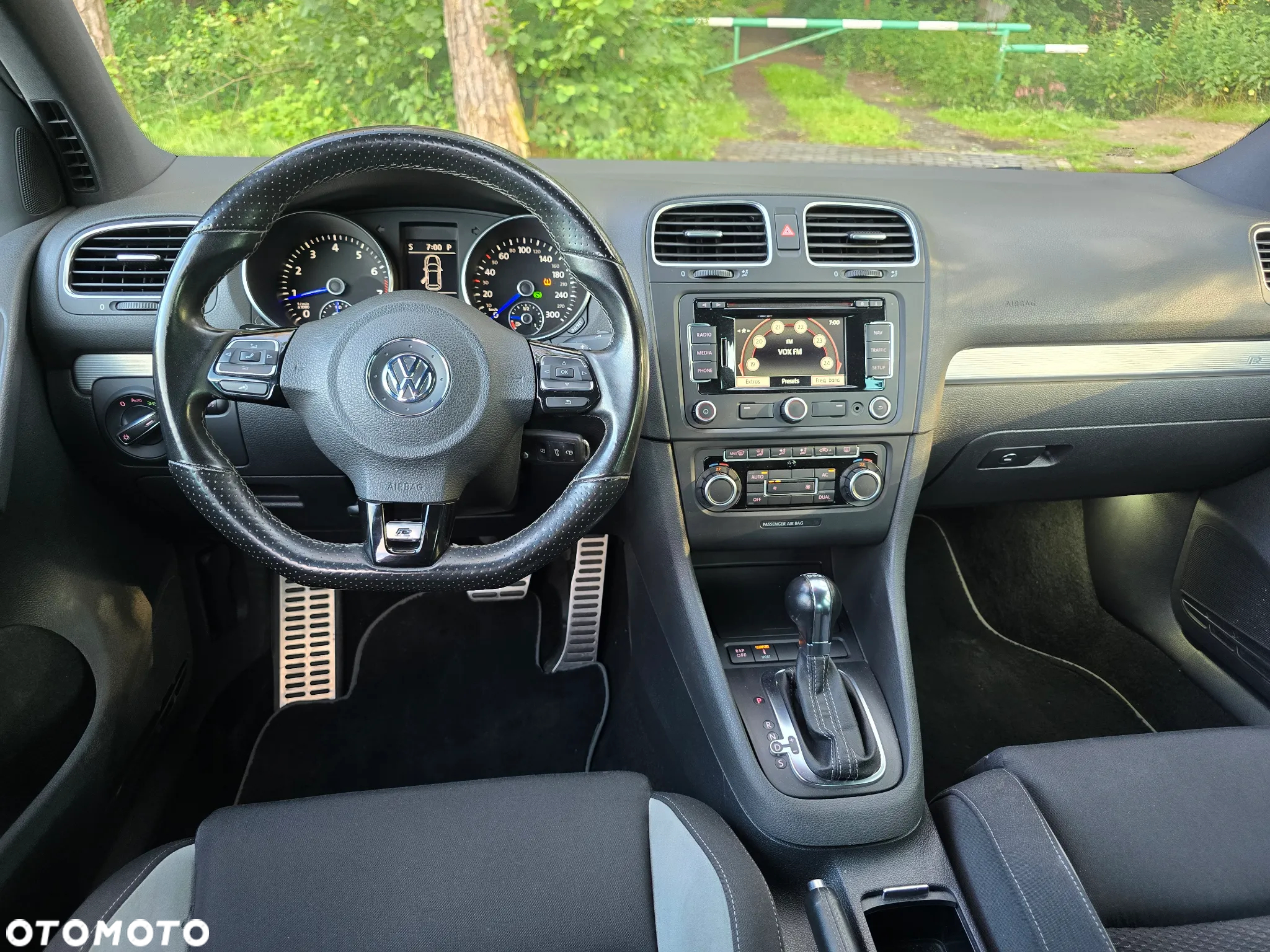 Volkswagen Golf VI 2.0 TSI 4Mot R DSG - 5