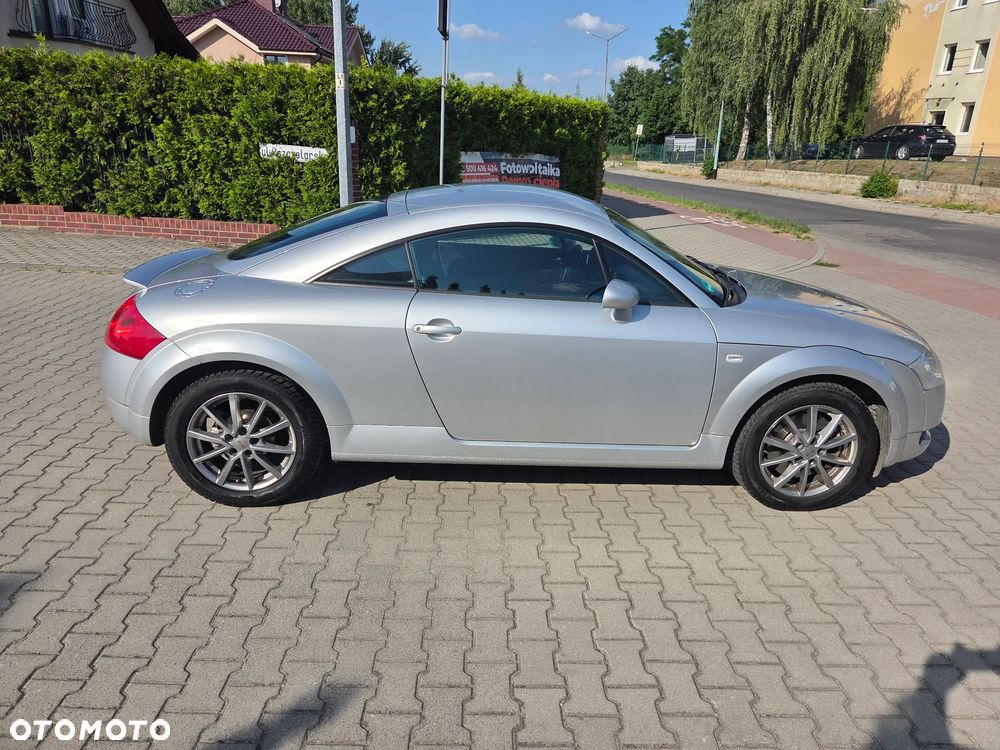 Audi TT Coupé 1.8 T - 7