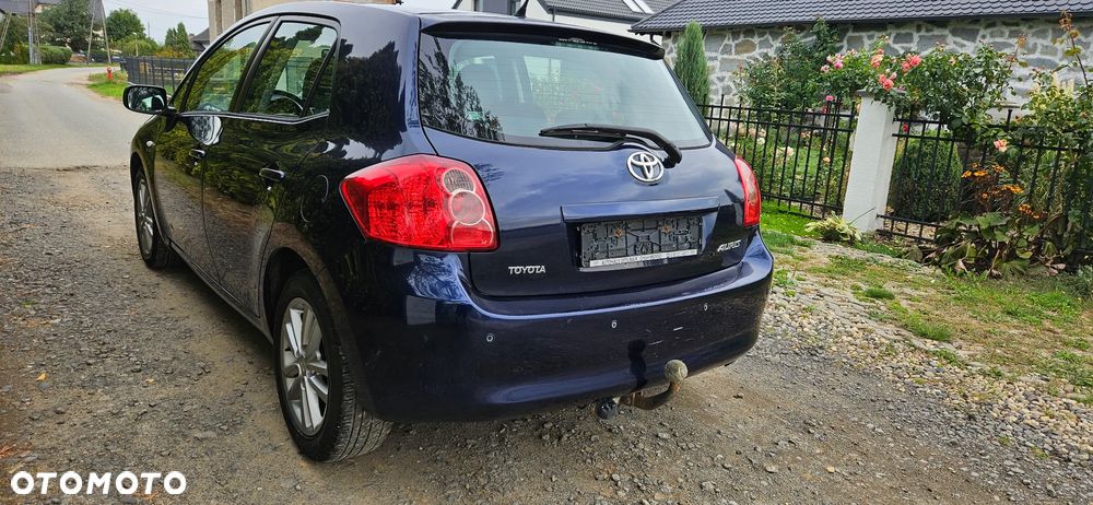 Toyota Auris 1.4 VVT-i Luna - 4