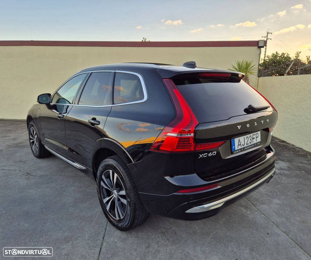 Volvo XC 60 2.0 T6 PHEV Inscription AWD - 3