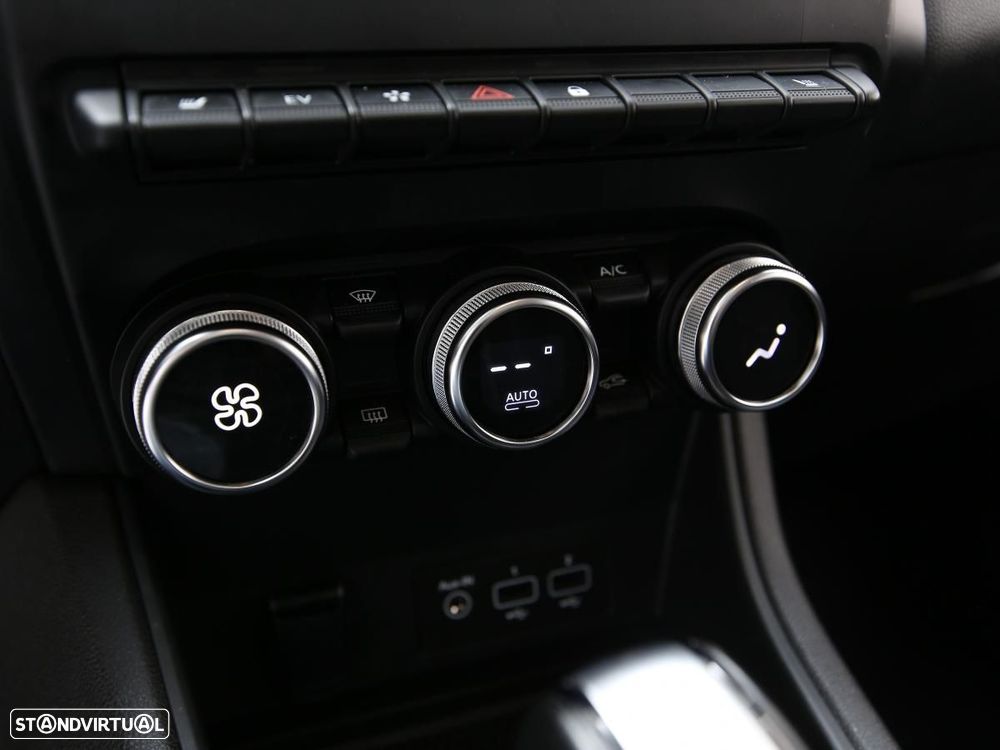 Renault Captur 1.6 E-Tech Plug-In Intens - 23