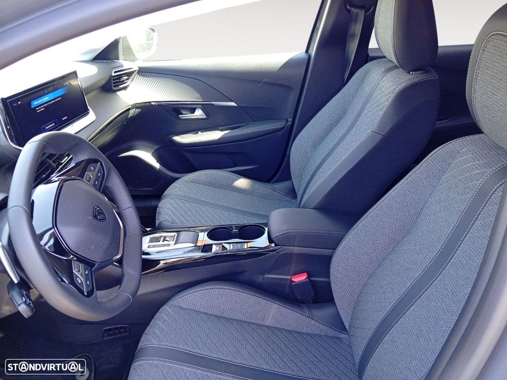 Peugeot 208 1.2 Hybrid Allure e-DCS6 - 9