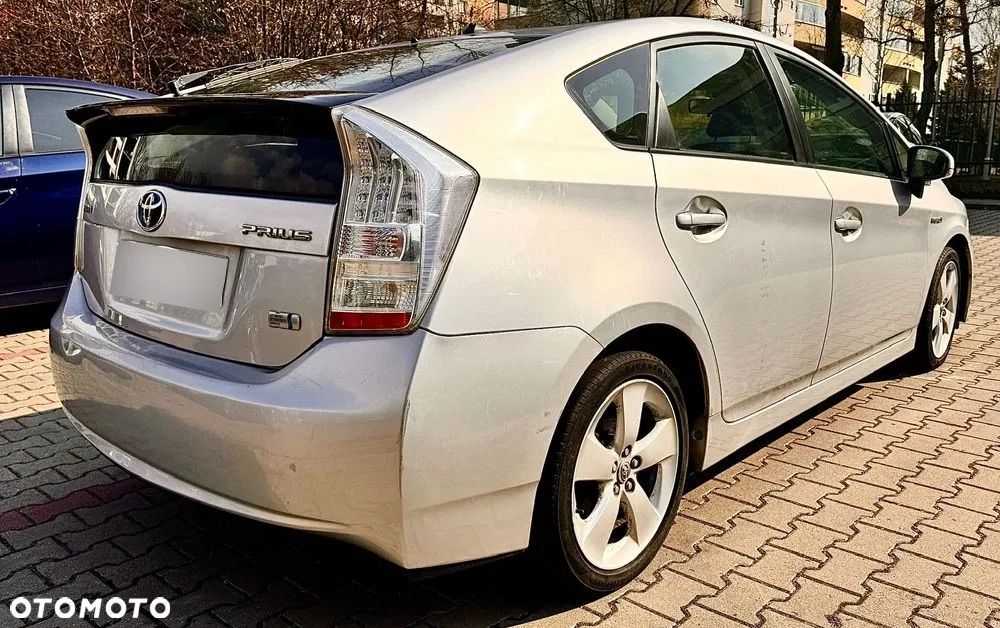 Toyota Prius 1.8 HSD Sol - 1