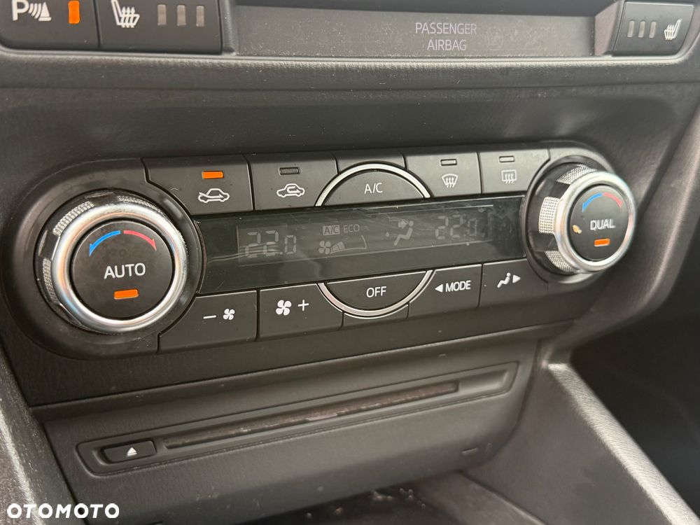Mazda 3 SKYACTIV-G 120 NAKAMA - 20