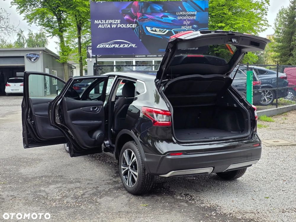 Nissan Qashqai 1.6 DCi N-Connecta - 6
