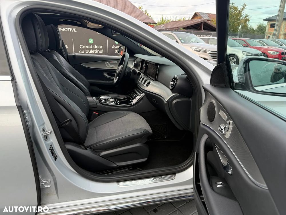 Mercedes-Benz E 220 d 4Matic T 9G-TRONIC Avantgarde - 8
