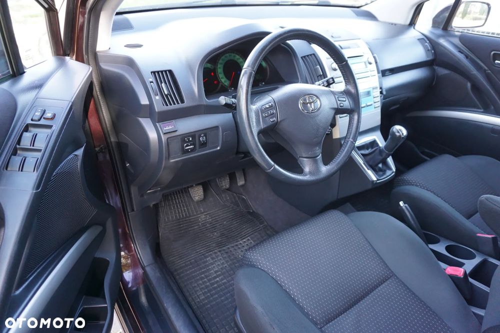Toyota Corolla Verso 1.6 Luna - 7