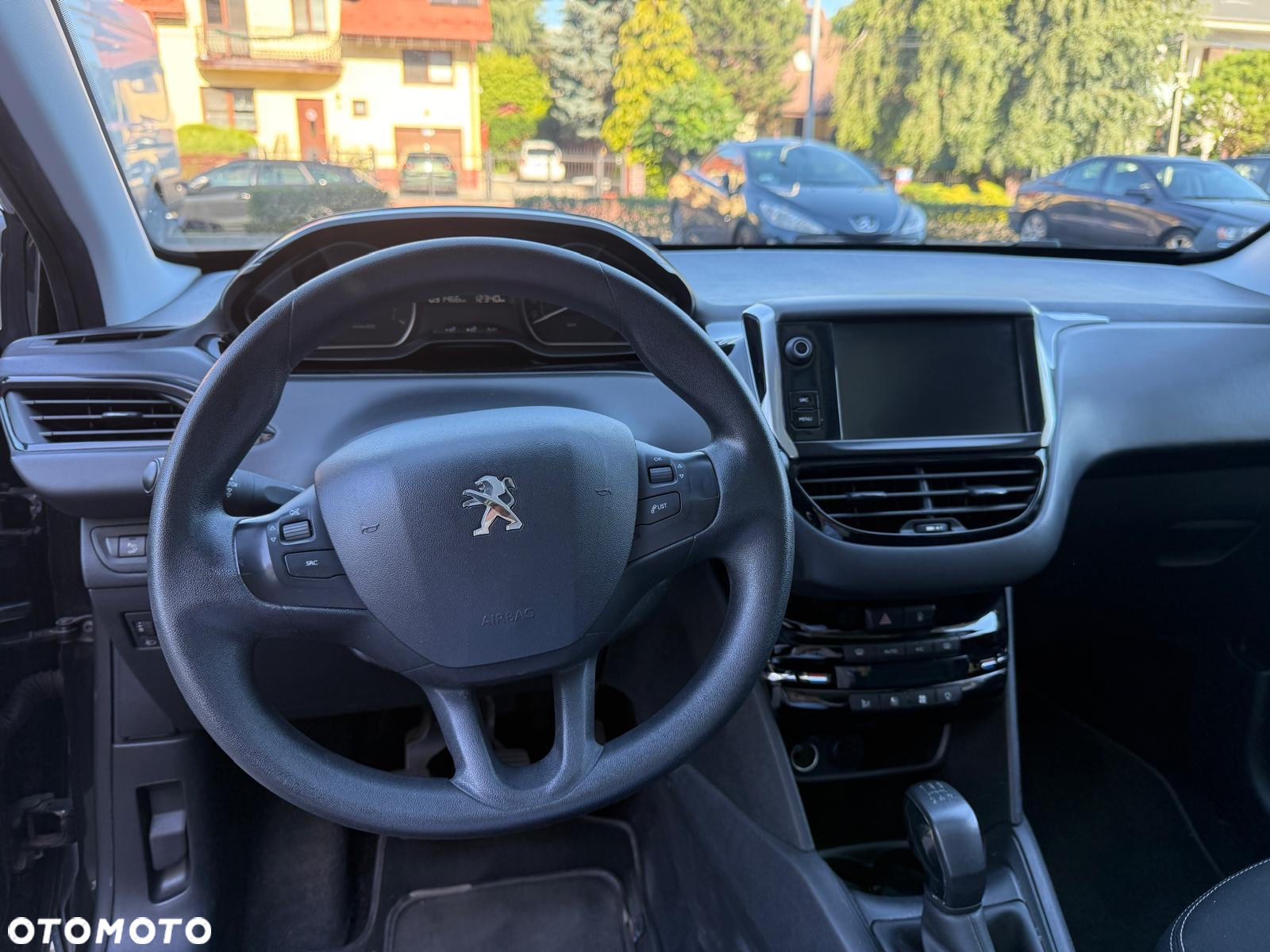 Peugeot 208 1.2 PureTech Allure - 10