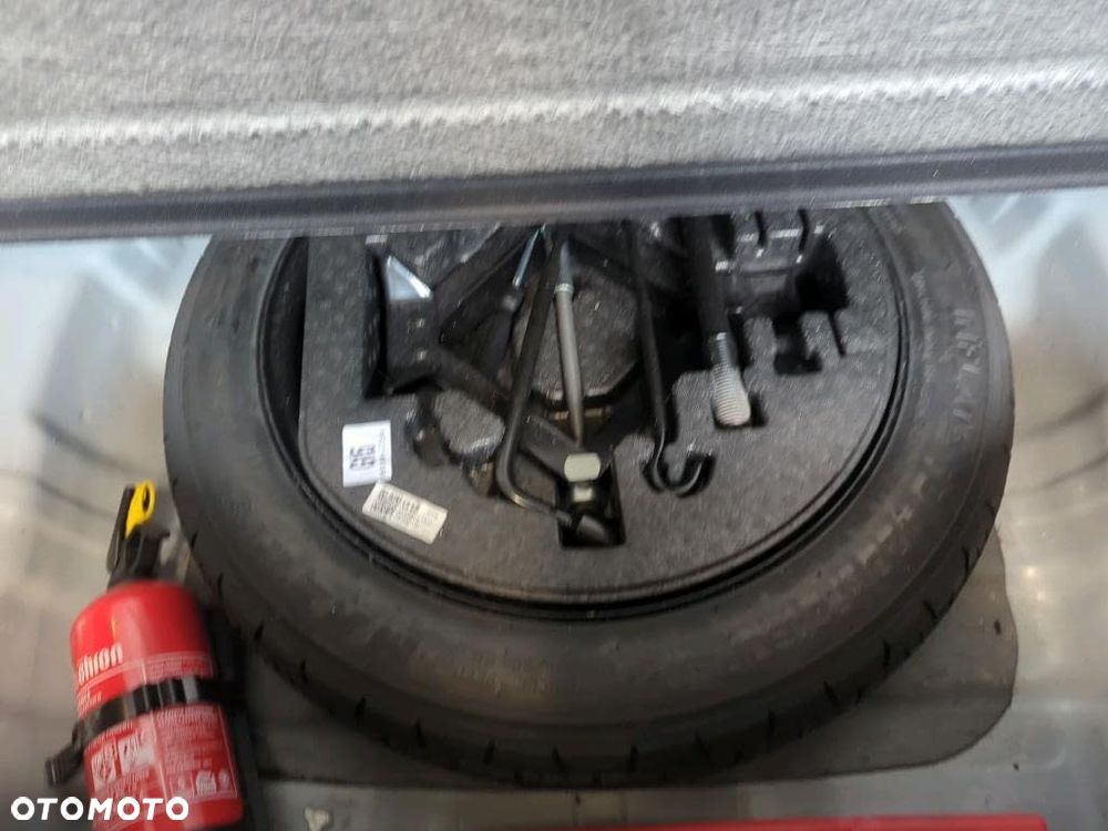 Kia XCeed 1.5 T-GDI L DCT - 13