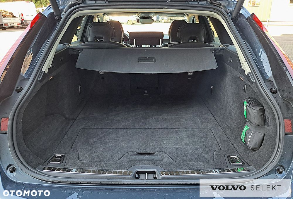 Volvo V90 - 30