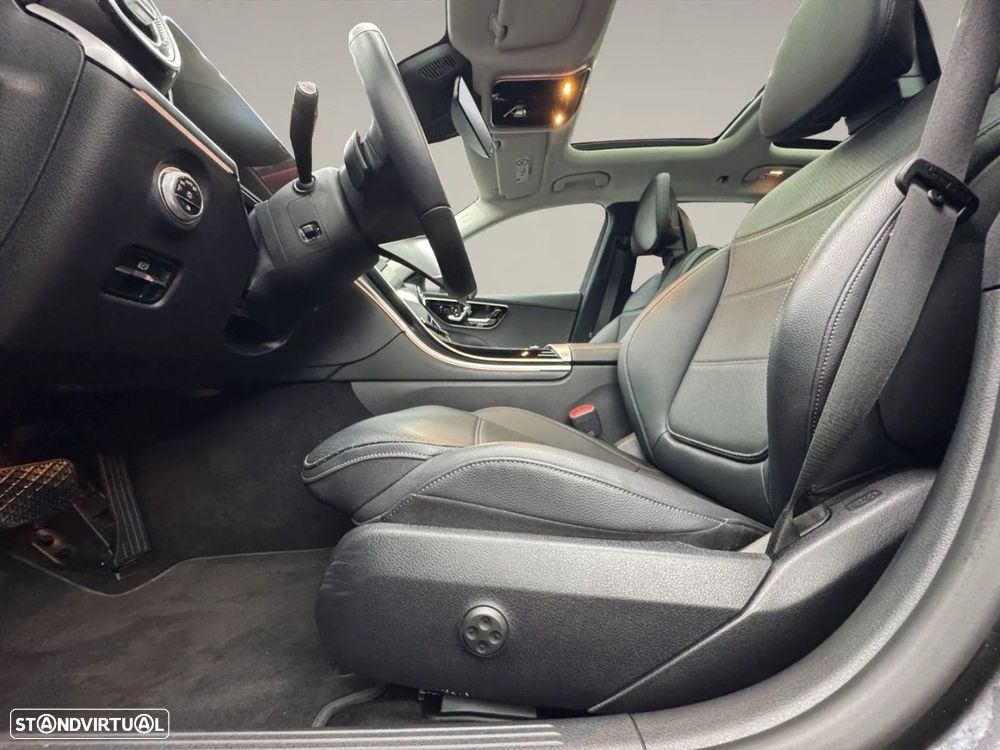 Mercedes-Benz C 300 - 26