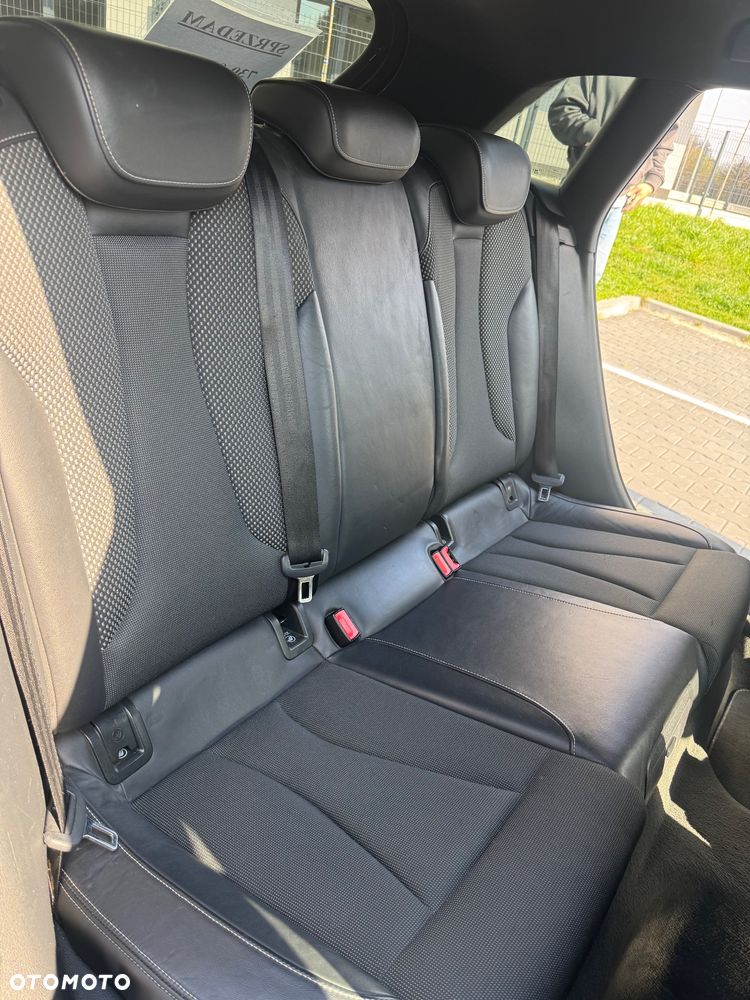 Audi A3 Sportback 2.0 TDI quattro S line Sportpaket - 11
