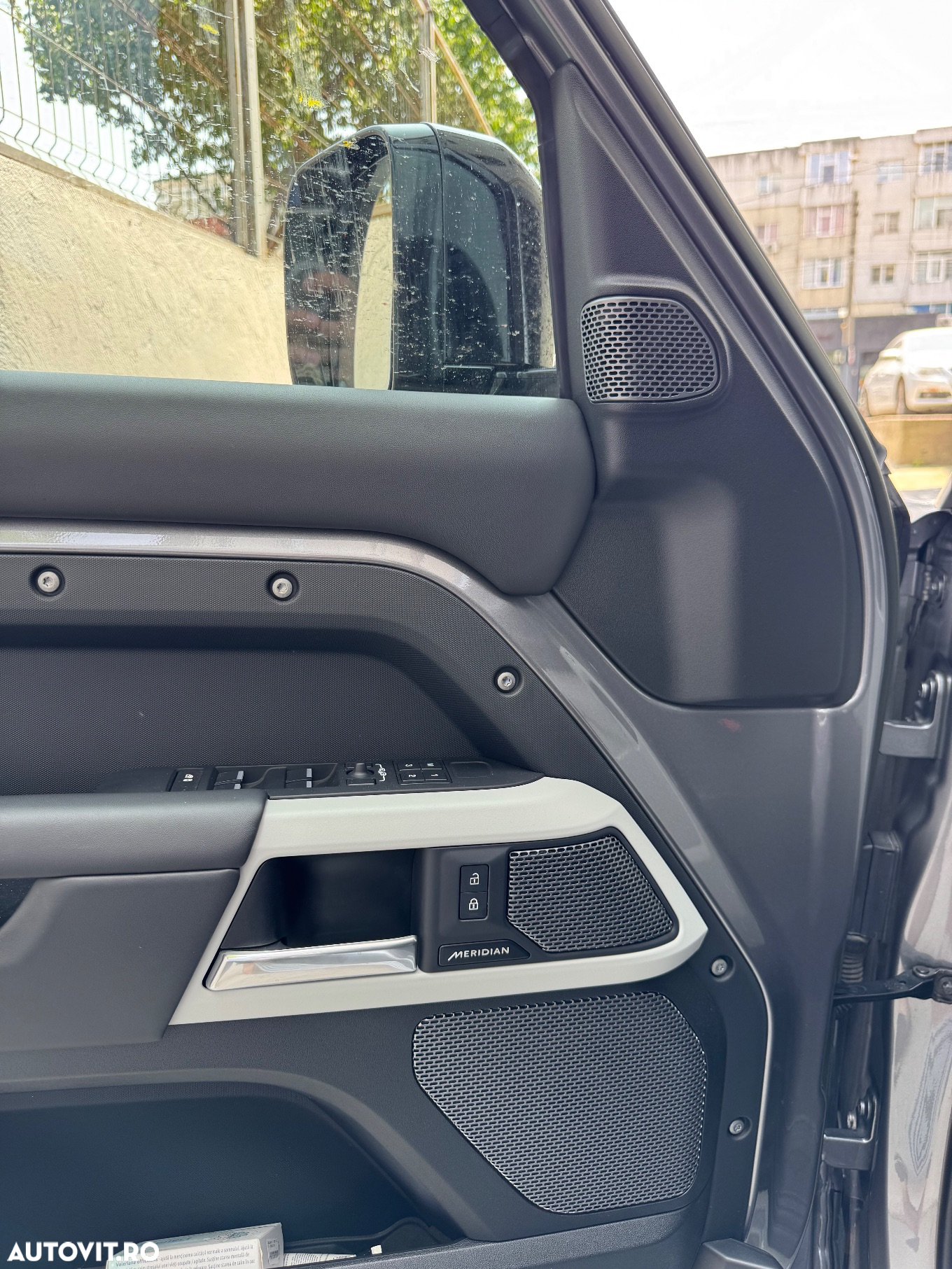 Land Rover Defender 110 3.0P 400 MHEV X-Dynamic HSE - 10