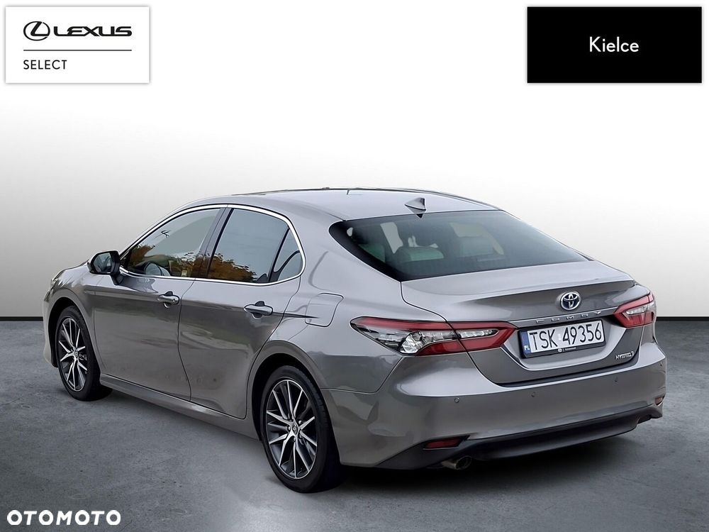 Toyota Camry 2.5 Hybrid Executive CVT - 4