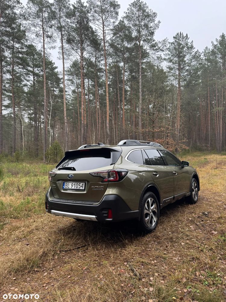 Subaru Outback - 3