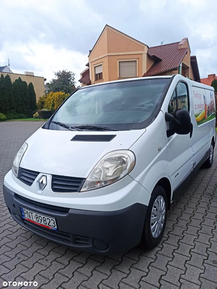 Renault TRAFIC - 1
