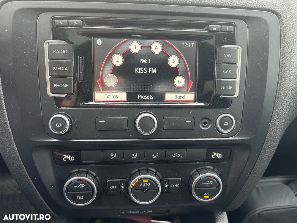 Volkswagen Jetta - 13