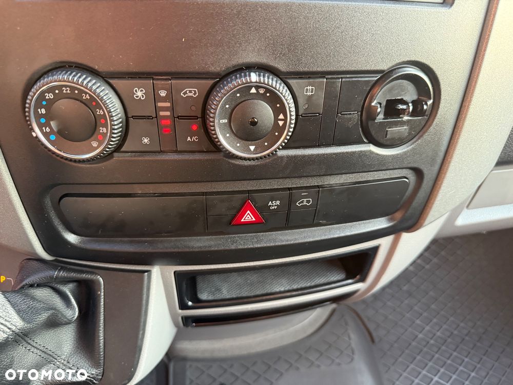 Mercedes-Benz Sprinter 906 319 silnik 3.0 190 km Automat 7G - 21